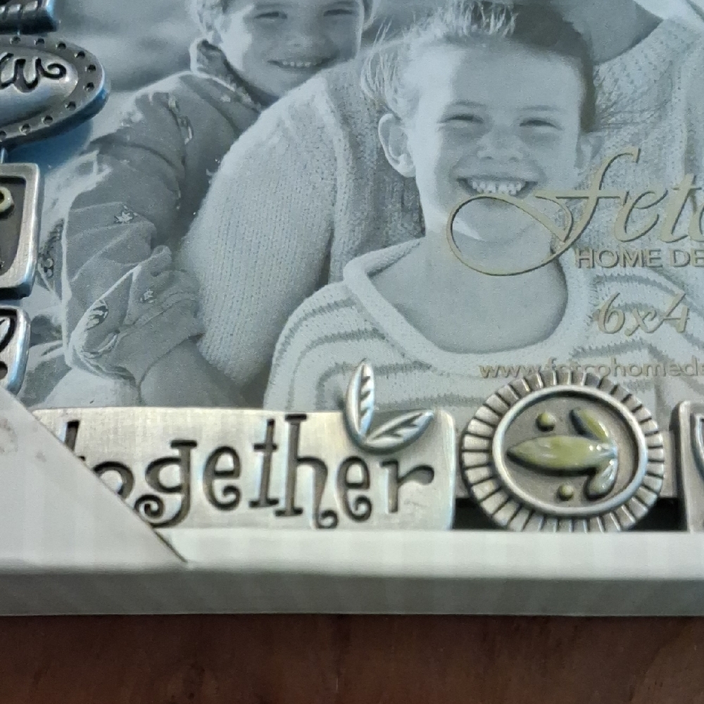 Decorative Family Frame - Picture 4 of 5